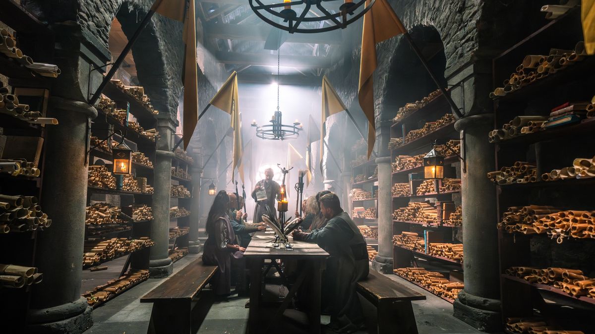 FOTO: Harry Potter po česku. Kouzelnice ve Zrození alchymistky